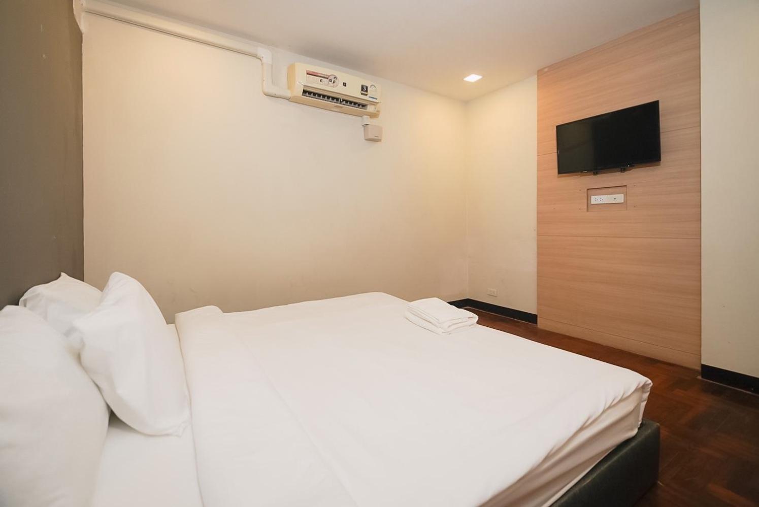 โกอินน์ สีลม - สถานีรถไฟฟ้าเซนต์หลุยส์ Go Inn Silom - Bts Saint Louis กรุงเทพมหานคร ภายนอก รูปภาพ